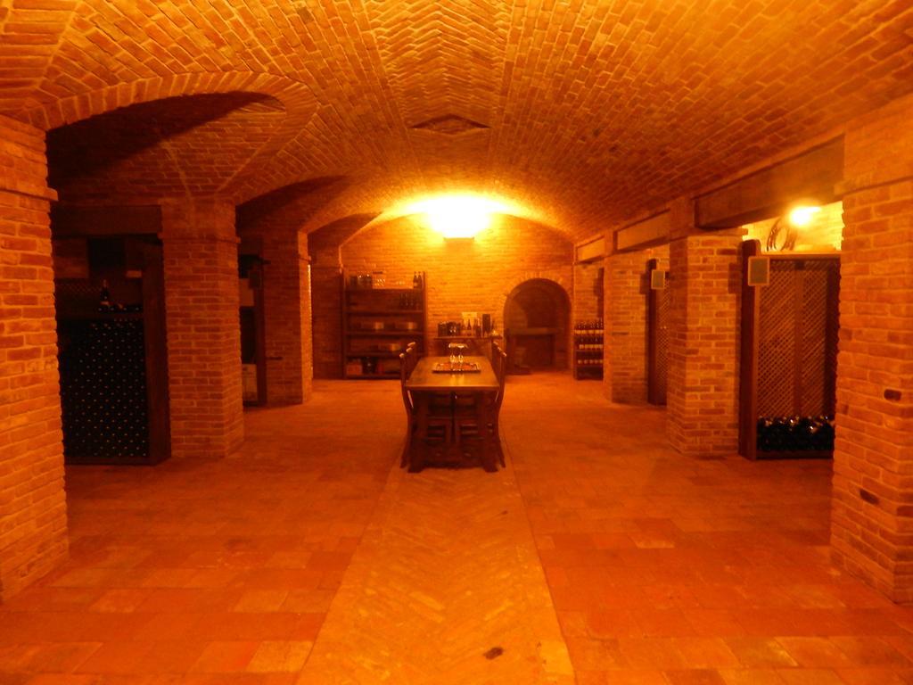 Villa Castel Martino Cortemilia Exterior foto